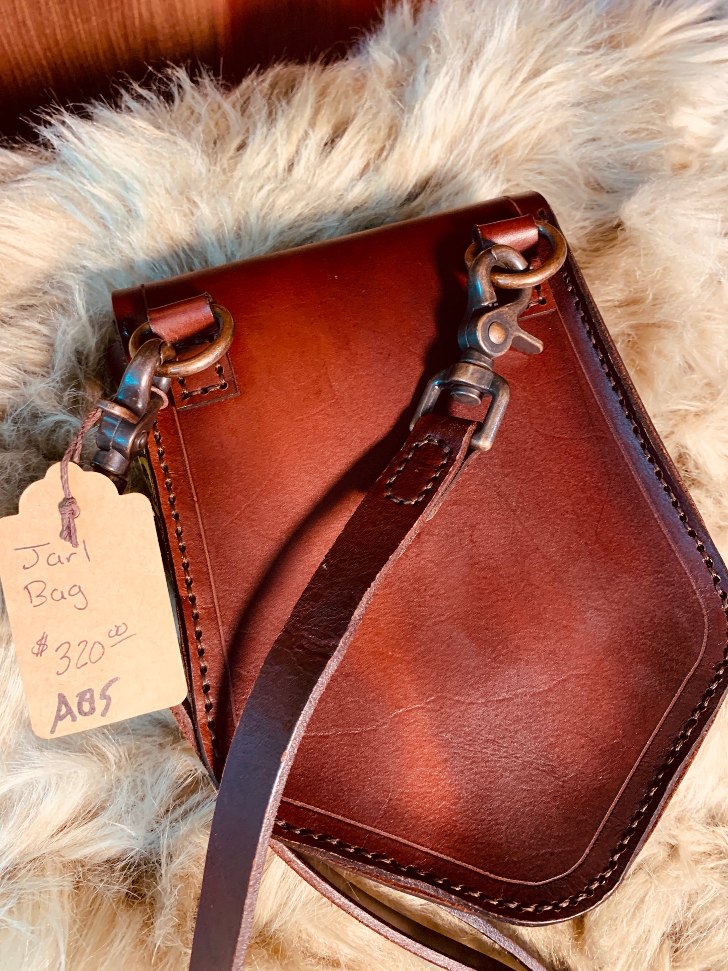 The Jarl - Cross Body Bag