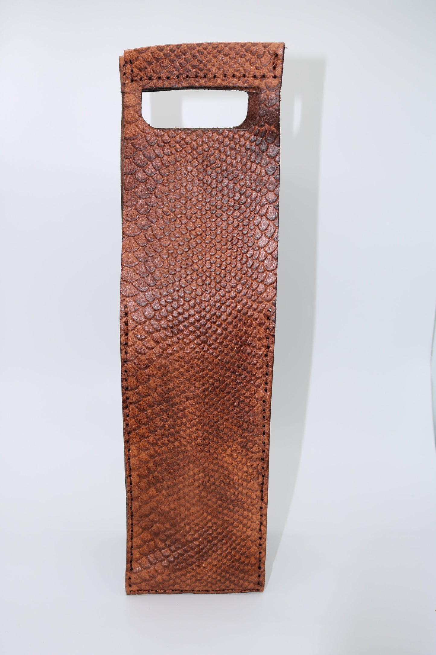 Boa Embossed Wine Bag