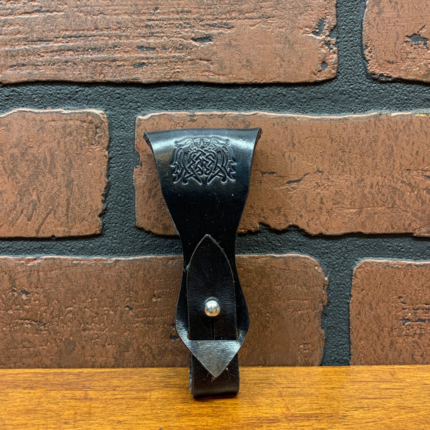 Tankard Button Belt Hanger Black