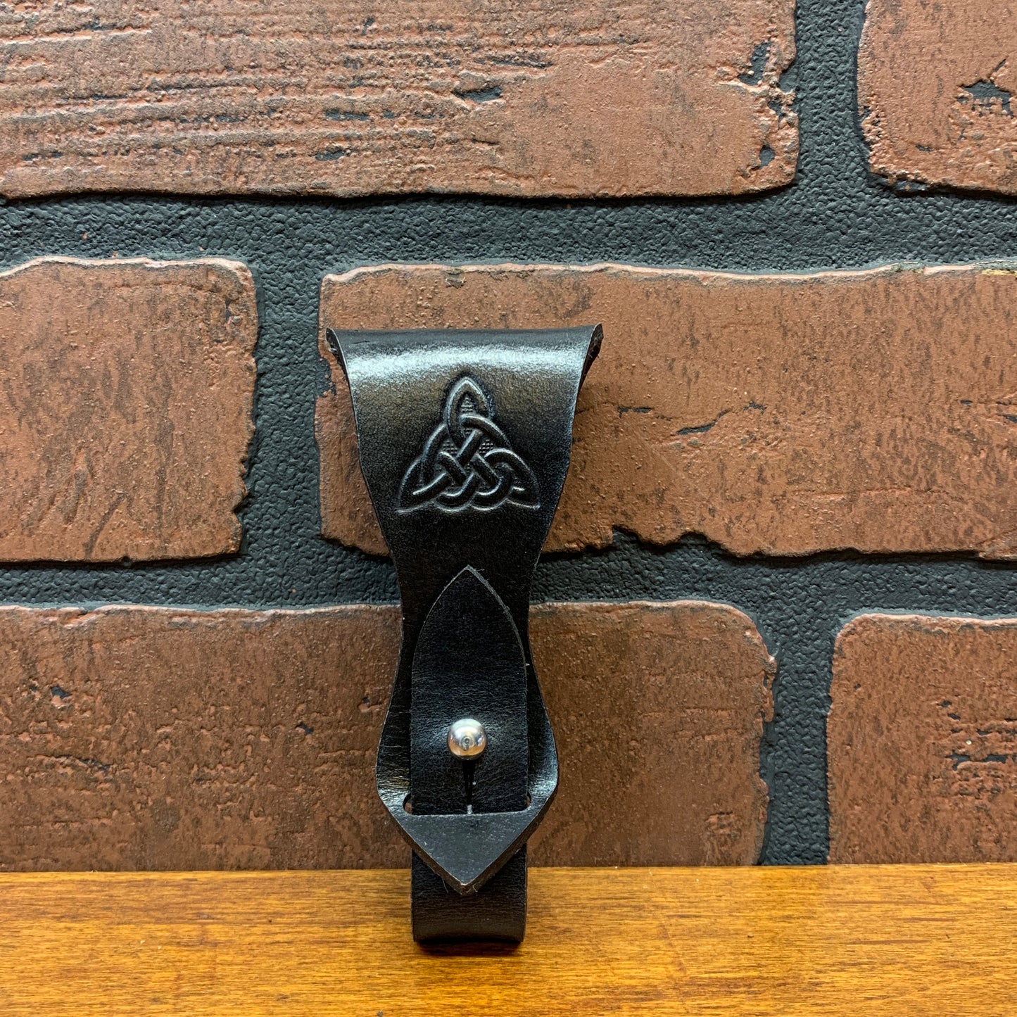 Tankard Button Belt Hanger Black
